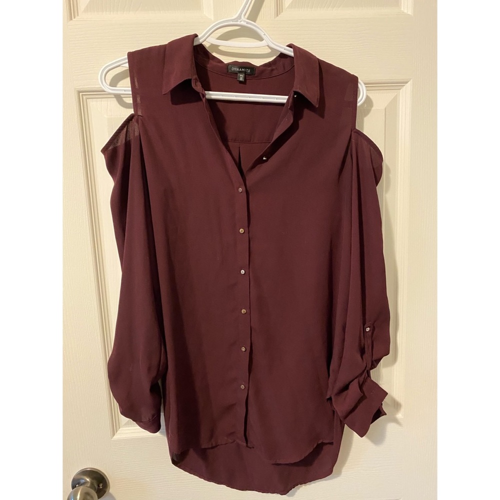 Dynamite purple shoulder cutout tunic